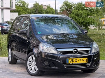 Авто Opel Zafira 2010 № 8805494