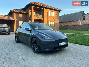 Авто Tesla Model Y 2022 № 8805514