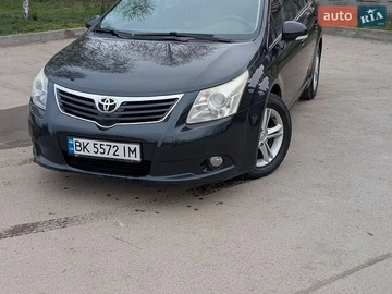 Авто Toyota Avensis 2010 № 8805643