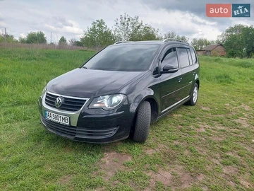 Авто Volkswagen Cross Touran 2010 № 8805644