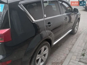 Авто Peugeot 4007 2010 № 8805645
