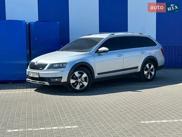 Авто Skoda Octavia Scout 2015 № 8805658