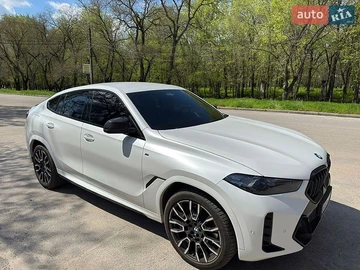 Авто BMW X6 2023 № 8805671