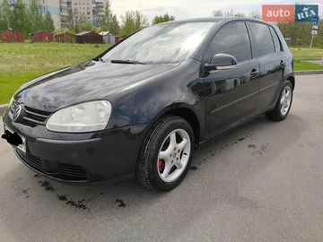 Авто Volkswagen Golf 2004 № 8805827