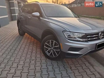 Авто Volkswagen Tiguan 2019 № 8805879