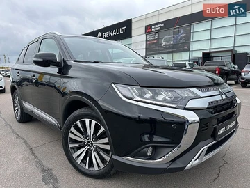Авто Mitsubishi Outlander 2021 № 8805883