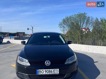 Авто Volkswagen Jetta 2014 № 8805932
