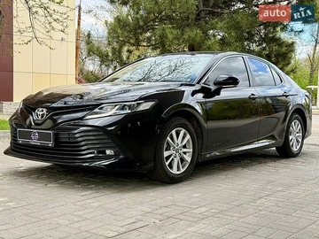 Авто Toyota Camry 2018 № 8805965