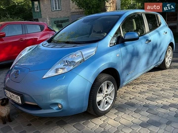 Авто Nissan Leaf 2012 № 8806026