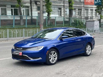 Авто Chrysler 200 2015 № 8806058