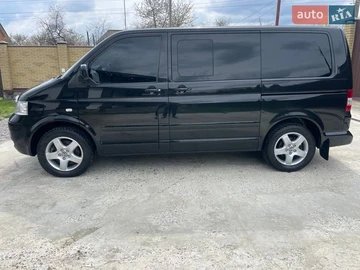 Авто Volkswagen Multivan 2005 № 8806111