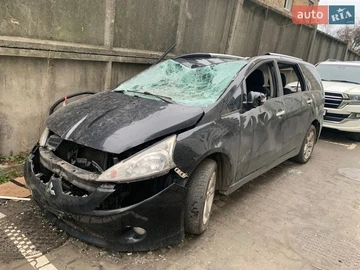 Авто Mitsubishi Grandis 2007 № 8806299