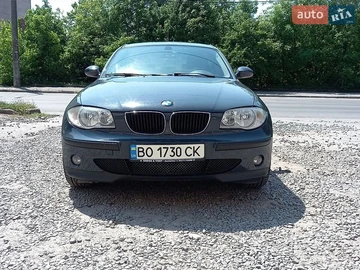 Авто BMW 1 Series 2005 № 8806323