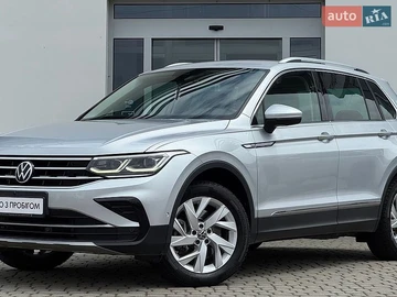 Авто Volkswagen Tiguan 2021 № 8806431