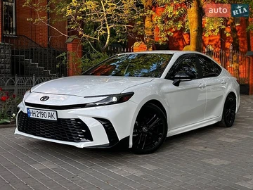 Авто Toyota Camry 2024 № 8806435