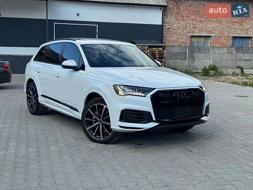 Авто Audi Q7 2021 № 8806440