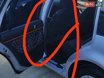 Авто  V 2020 № 8806472