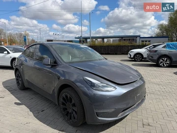 Авто Tesla Model Y 2020 № 8807502