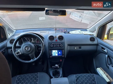 Авто Volkswagen Caddy 2014 № 8807509