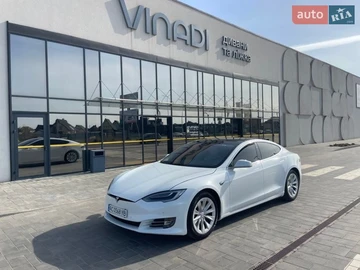 Авто Tesla Model S 2018 № 8807552
