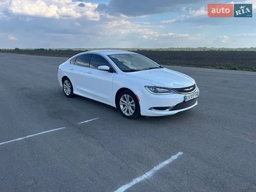 Авто Chrysler 200 2016 № 8807685