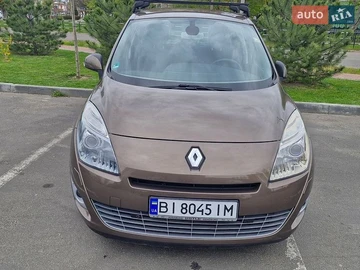 Авто Renault Grand Scenic 2010 № 8807971
