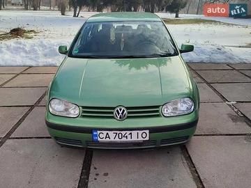 Авто Volkswagen Golf 1999 № 8807985