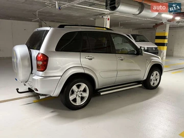 Авто Toyota Rav4 2004 № 8807987