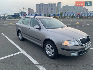 Авто Skoda Octavia 2008 № 8808459