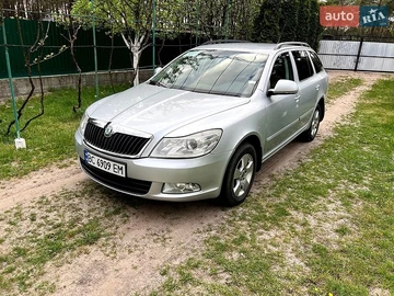 Авто Skoda Octavia 2010 № 8808471
