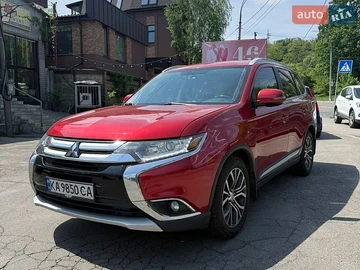 Авто Mitsubishi Outlander 2017 № 8808816
