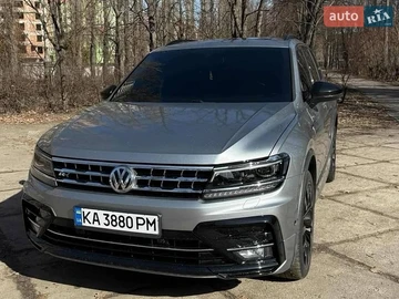 Авто Volkswagen Tiguan 2020 № 8808826