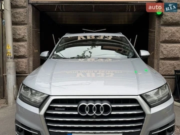 Авто Audi Q7 2018 № 8808833