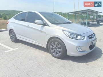 Авто Hyundai Accent 2011 № 8808875
