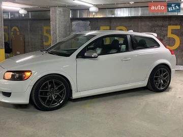 Авто Volvo C30 2009 № 8808893