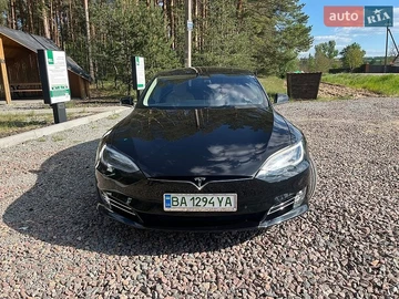 Авто Tesla Model S 2017 № 8808922