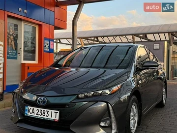 Авто Toyota Prius 2018 № 8808934