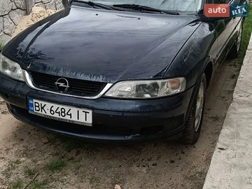Авто Opel Vectra 2000 № 8809141
