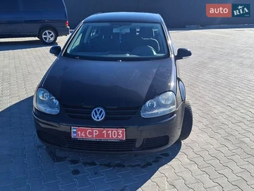 Авто Volkswagen Golf 2004 № 8809155