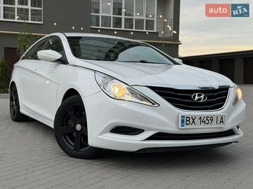 Авто Hyundai Sonata 2013 № 8809175