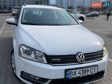 Авто Volkswagen Passat 2012 № 8809187