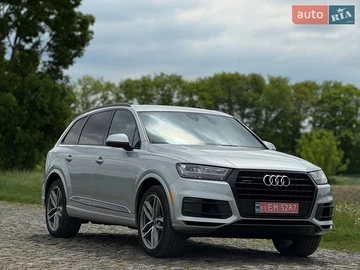 Авто Audi Q7 2017 № 8809400