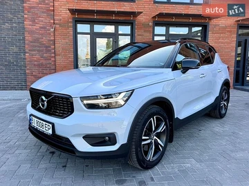 Авто Volvo Xc40 2019 № 8809503