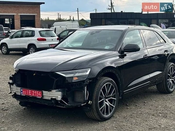 Авто Audi Q8 2020 № 8809505