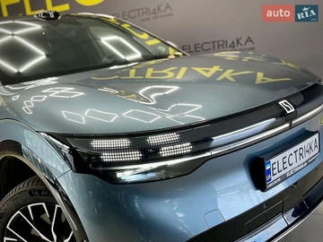 Авто  7X 2025 № 8809510