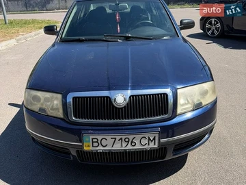 Авто Skoda Superb 2002 № 8809523