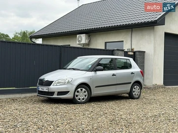 Авто Skoda Fabia 2011 № 8809543