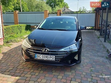 Авто Hyundai Elantra 2018 № 8809609