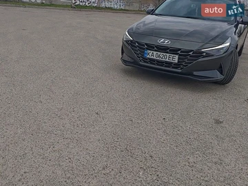 Авто Hyundai Elantra 2020 № 8809800