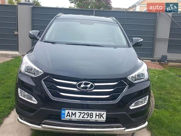 Авто Hyundai Santa Fe 2014 № 8809808